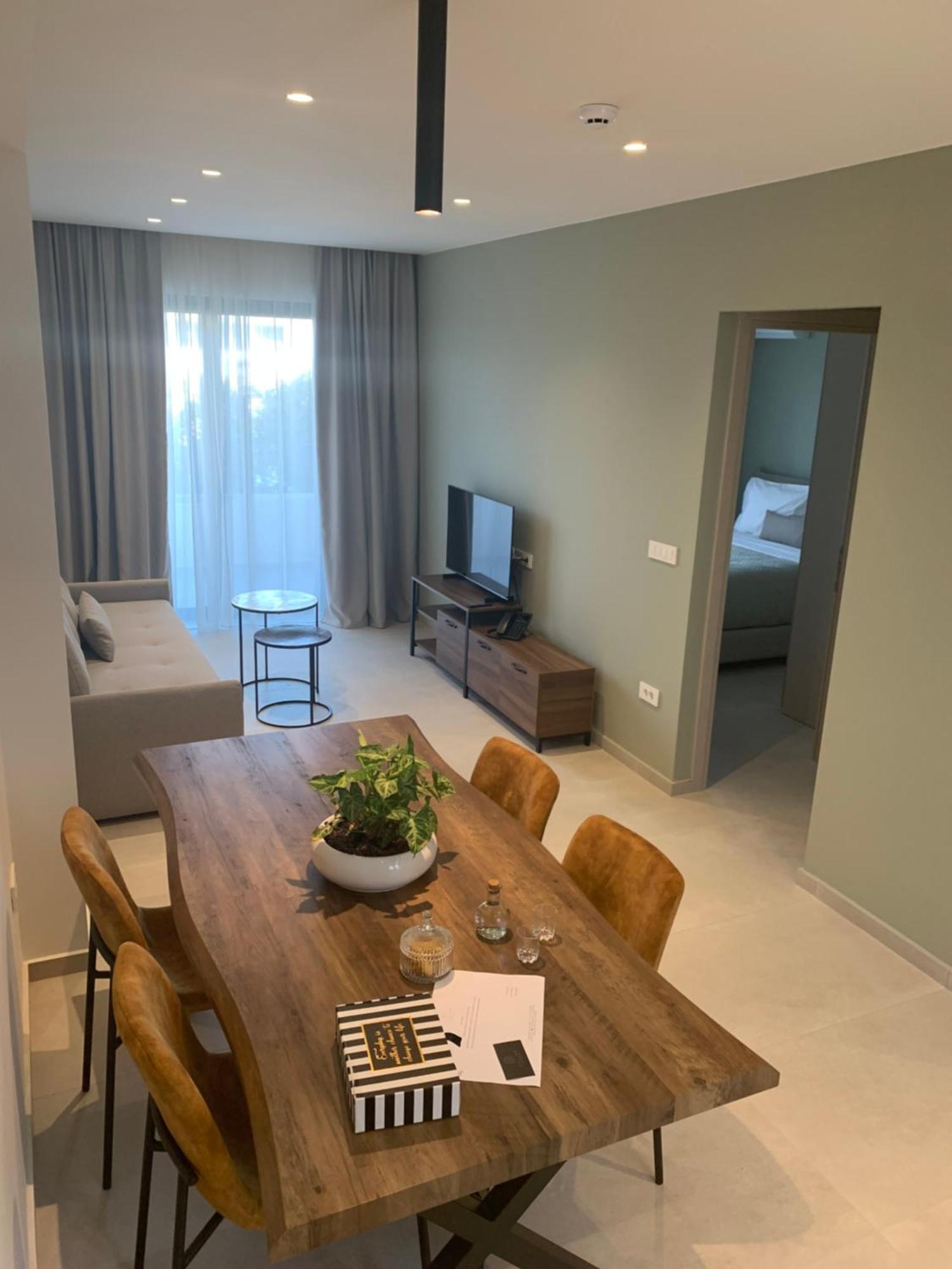 Ágios Nikólaos Celine Luxury Apartments & Suites מראה חיצוני תמונה