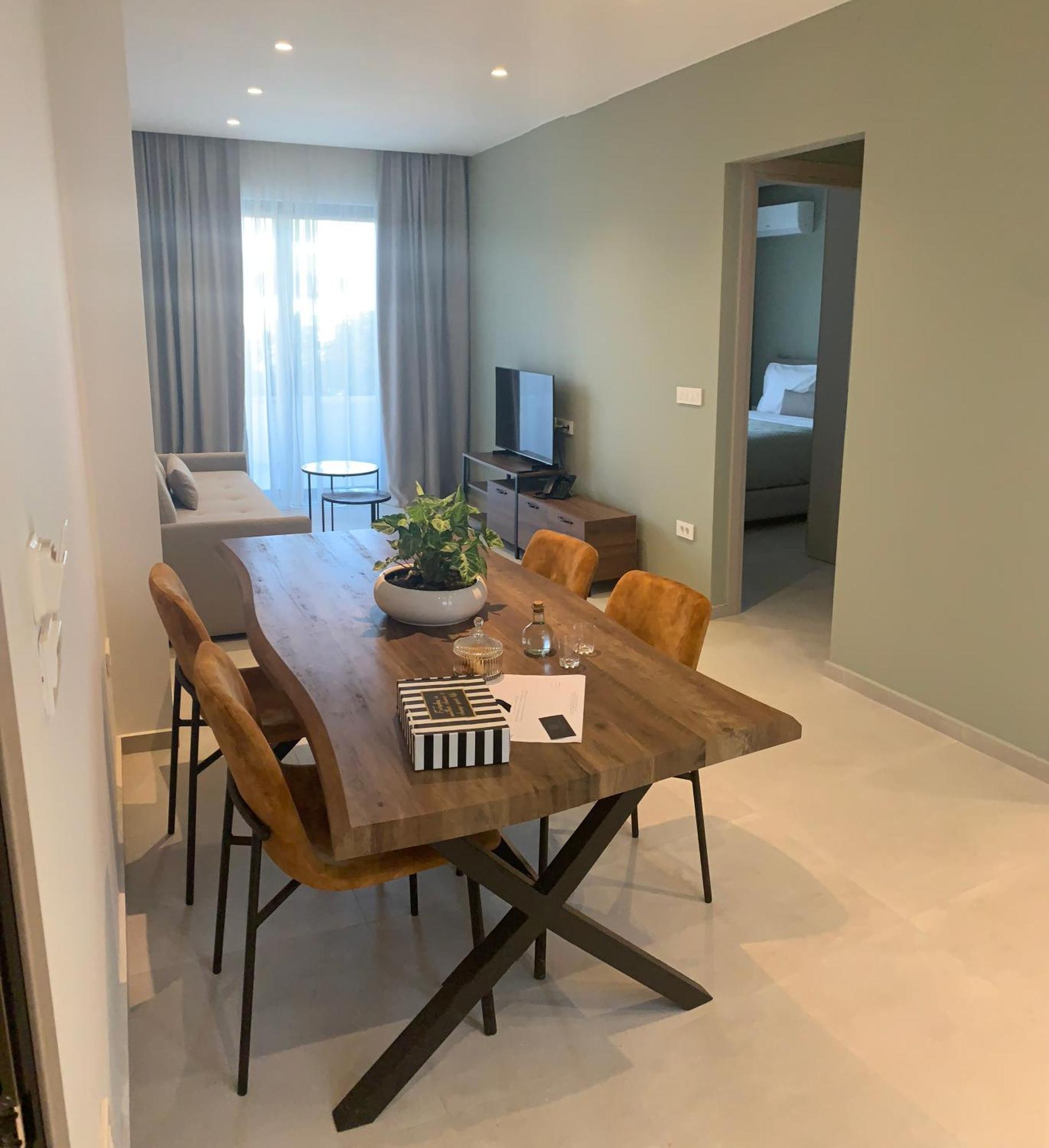 Ágios Nikólaos Celine Luxury Apartments & Suites מראה חיצוני תמונה